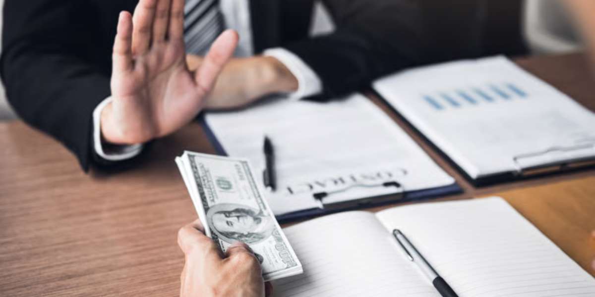 Comparatif honoraires et rétrocommission pour un conseiller en gestion de patrimoine